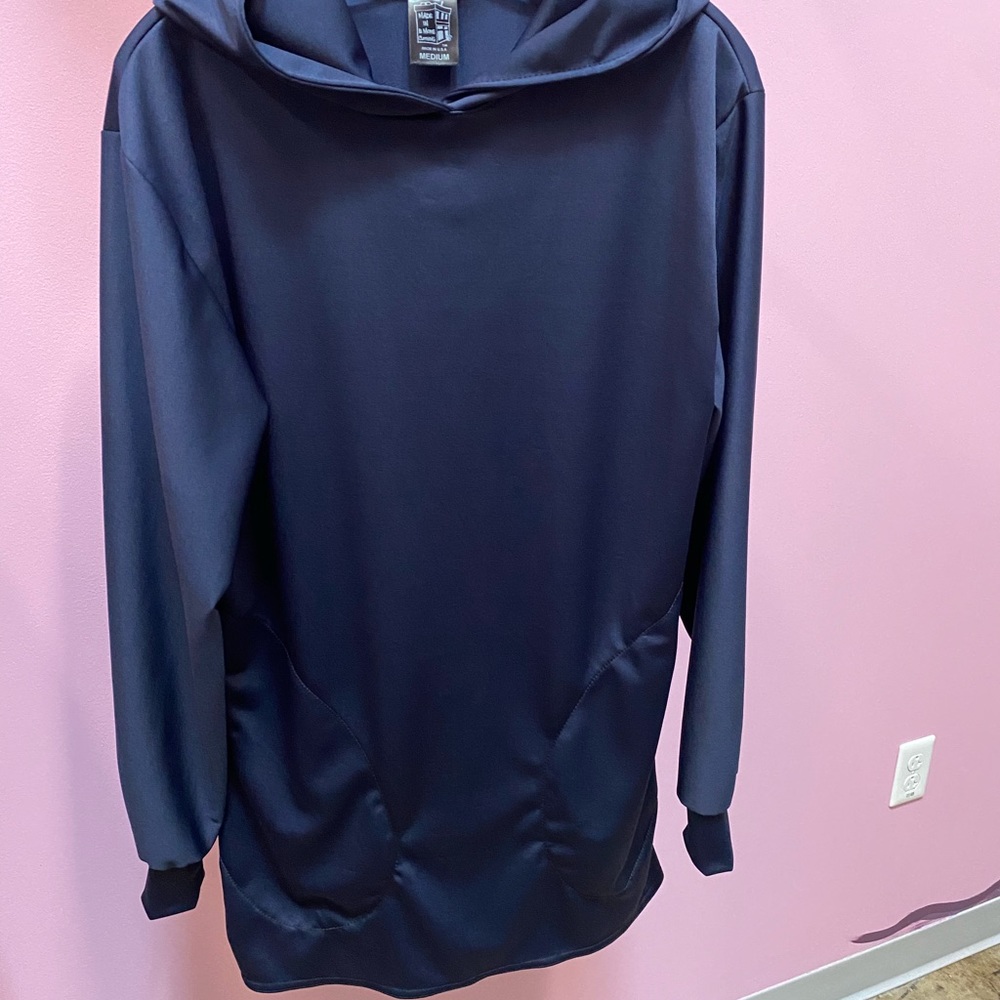 Hoody with pockets